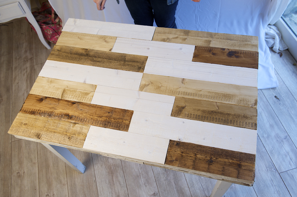 Rénover une table en bois